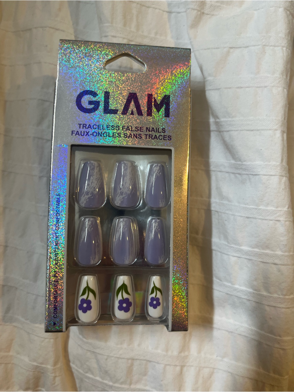 glam Lilac Press-On Nail Set with White Floral Accents